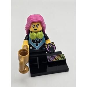 LEGO Esports Gamer Girl with Pink Hair From 70145 Minifigures Series 25 - New
